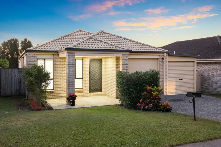 64 Menser Street