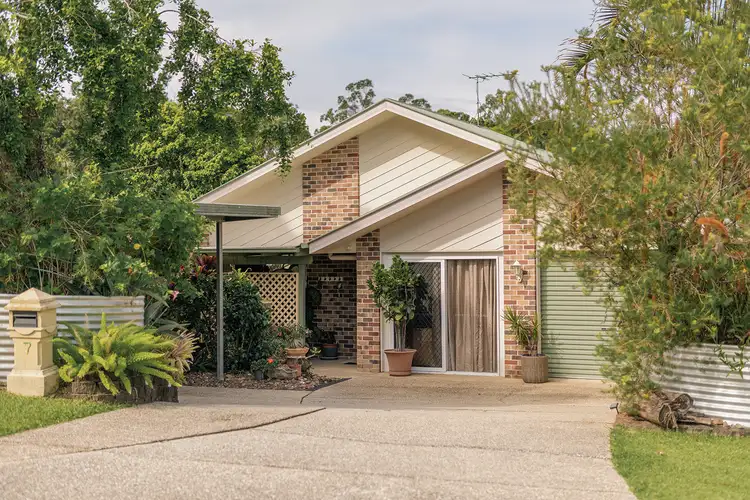 7 Allamanda Avenue