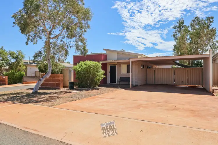 28 Padbury Way