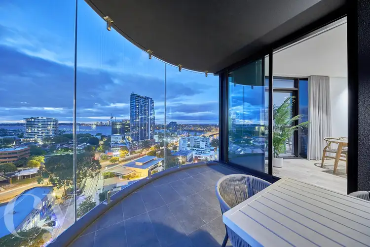 18 Ogilvie Road