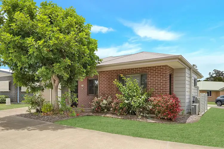 74-98 Emerald Park Way
