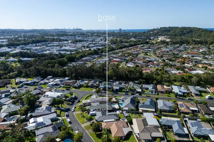 3 Roker Drive