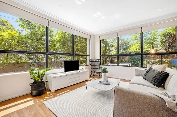 1D Hume Street