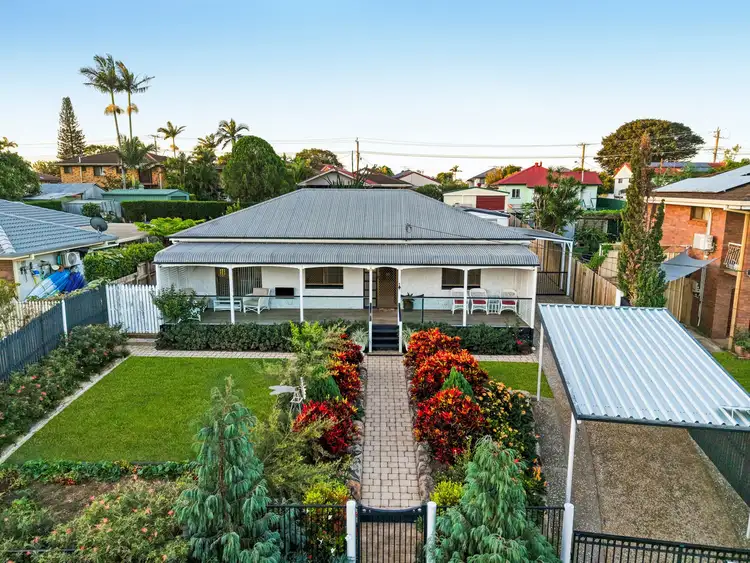 5 Highfield Crescent