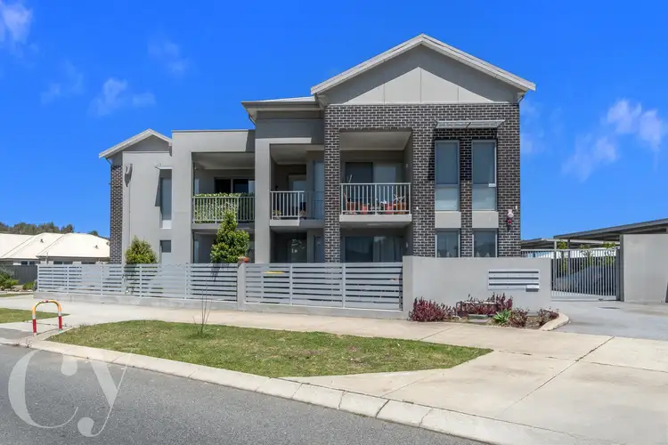 9/35 Honeywood Avenue, Wandi WA 6167