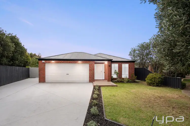 9 Joybells Crescent