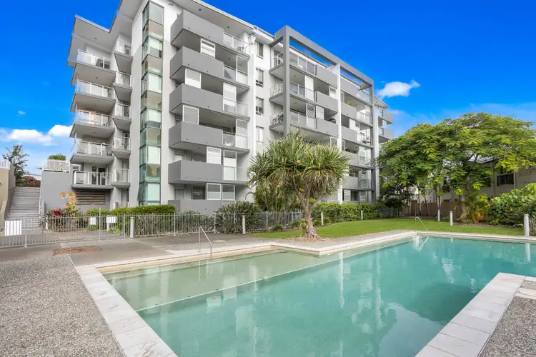 12-14 Executive Drive