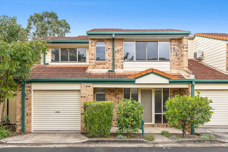 10 Adrian Place