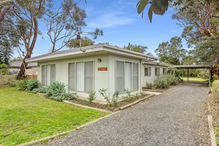 15 Bruce Street