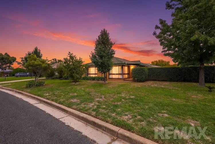 55 Geneva Crescent