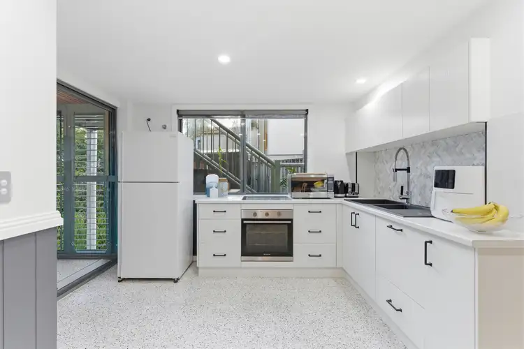 20 Fairway Drive