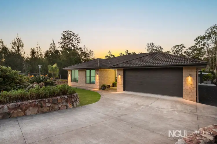 42 Knightsbridge Drive