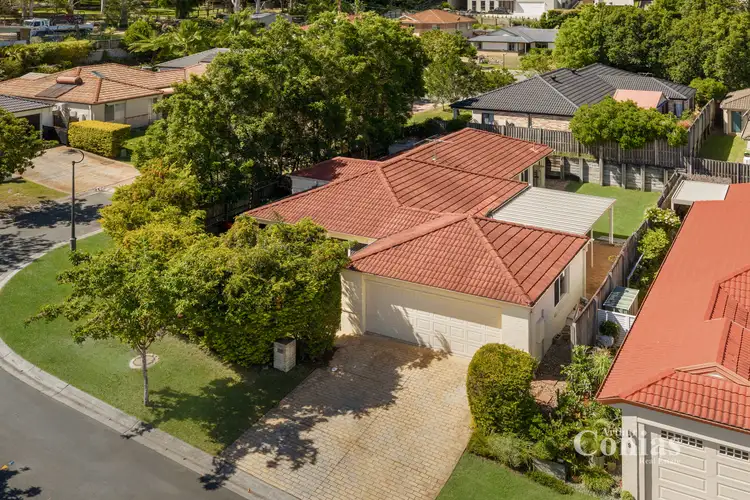 11 Benton Close