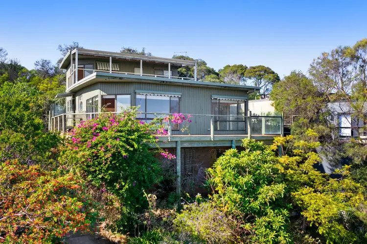 39 Beauna Vista Drive
