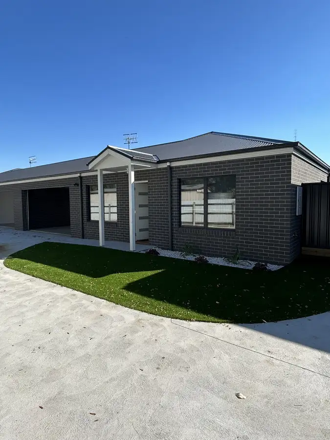 1A & 1B Campbell Street