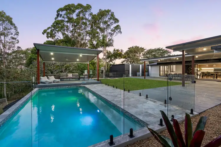 15 Janine Drive