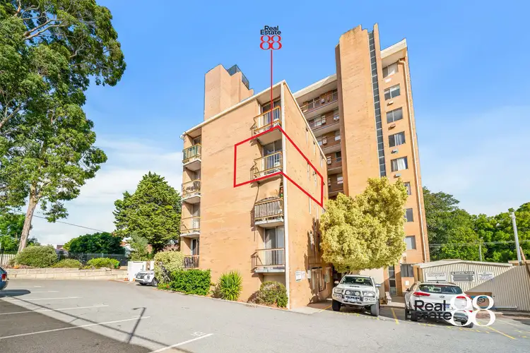537 William Street