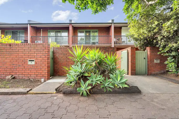 56 Jetty Road