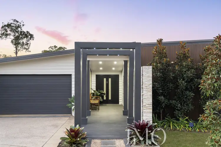 30 Peachester Close