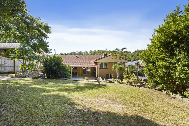 13 Golden Links Drive