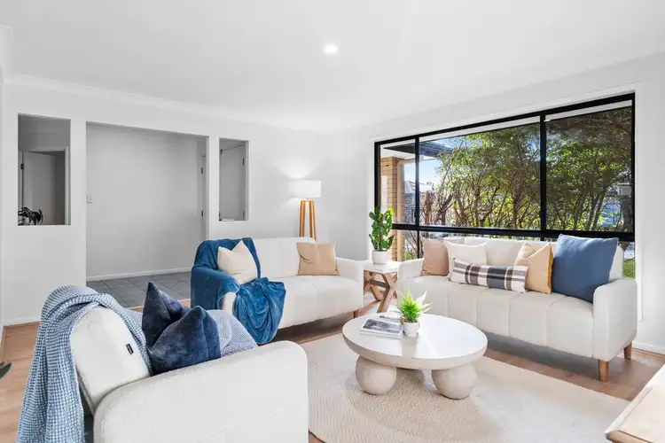 42 Mount D'Aguilar Crescent
