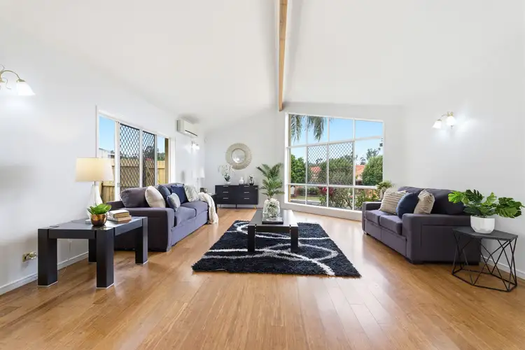 6 Jefferson Place