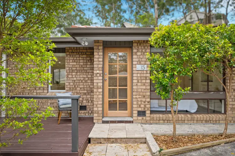 15 Larbonya Avenue