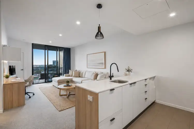 2-4 Edmondstone Street
