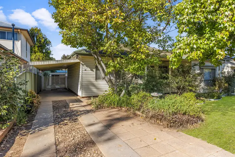 21 Cutler Avenue