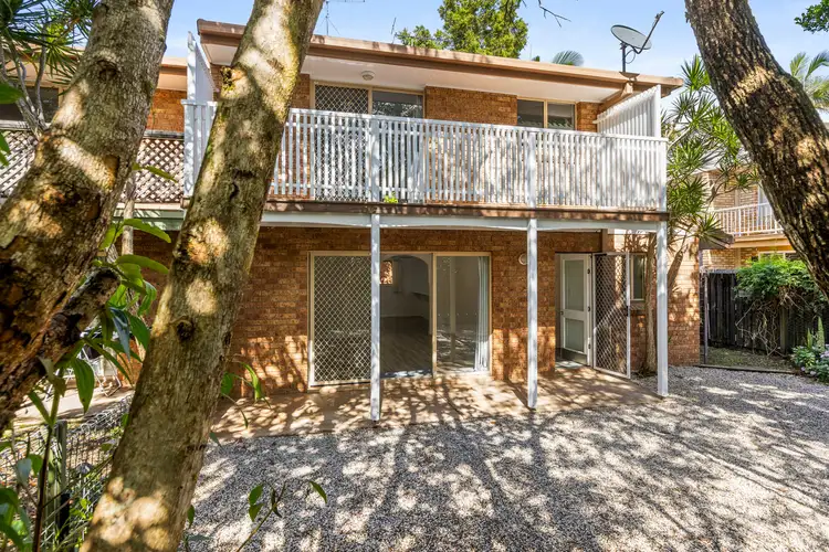 6 Cape Court