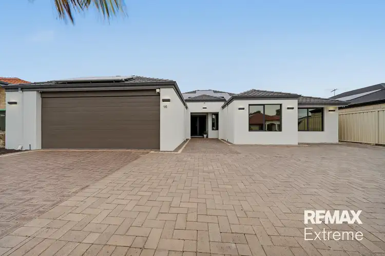 16 Overdene Pass