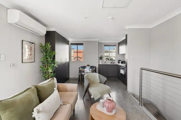145-161 Abercrombie Street