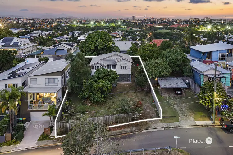 31 Hipwood Street