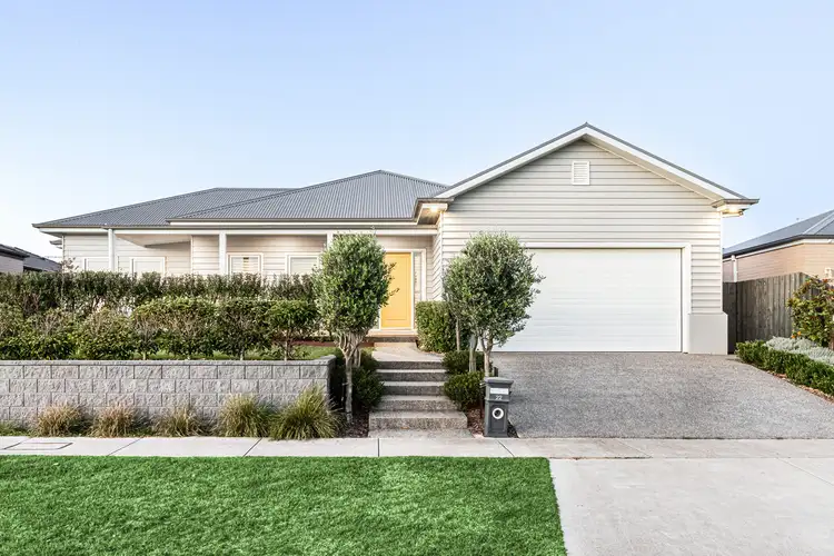22 Waldock Way