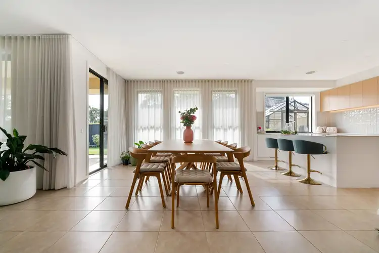 6 Feathery Grove
