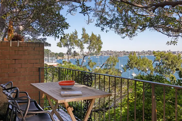 2-6 Louisa Road