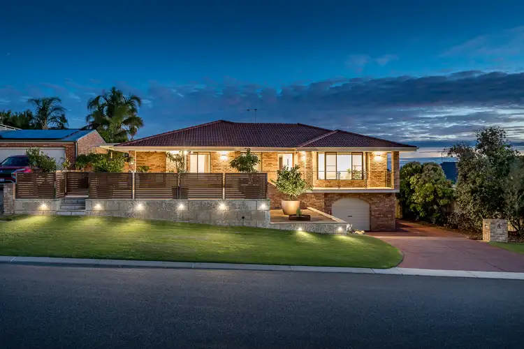 4 Simnia Place