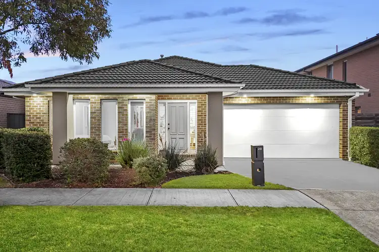28 Nagle Crescent