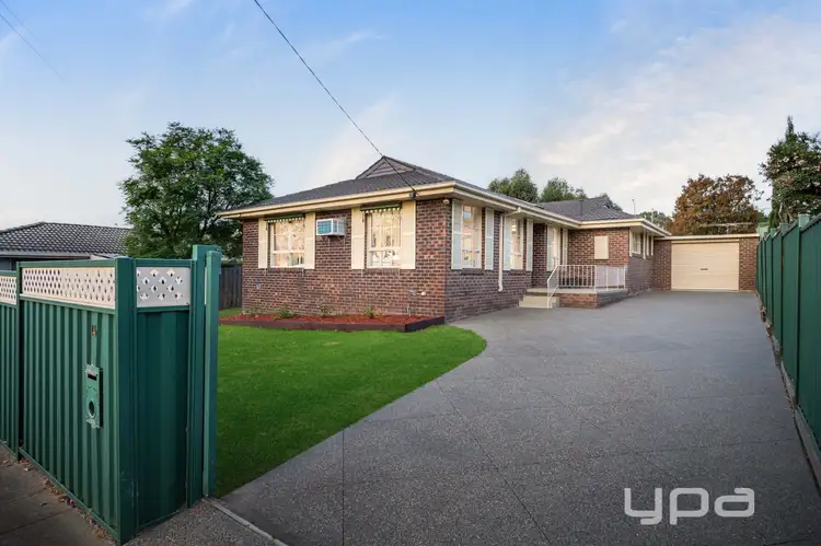 14 Pelican Street