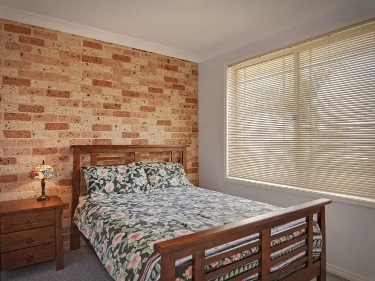Seventh view of Homely townhouse listing, 4/2 Yethonga Avenue, Blue Bay NSW 2261