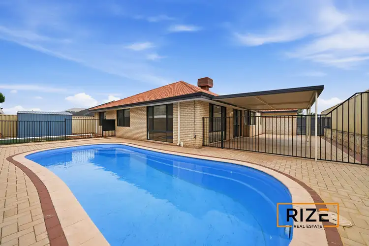 35 Crown Point Crescent