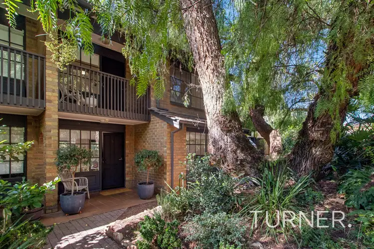 6 Vailima Court