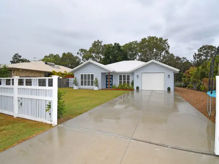10 Waters Edge Drive