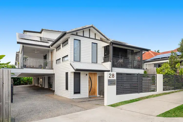 28 Loreburn Street