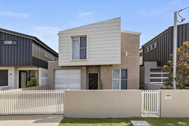9B Frederick Street