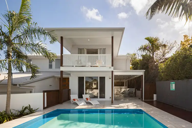 87 Mackay Street