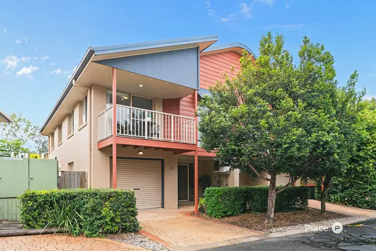 316 Long Street East