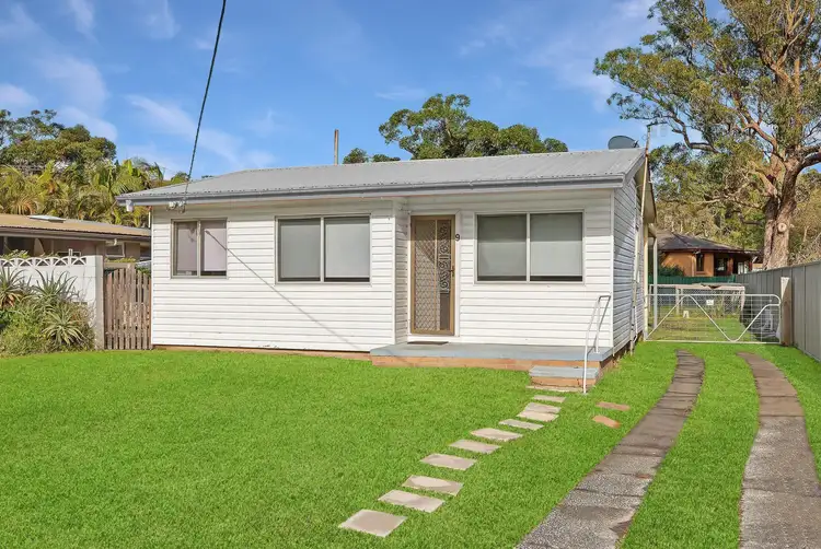 9 Crystal Street