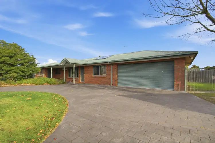 2 Stafford Drive