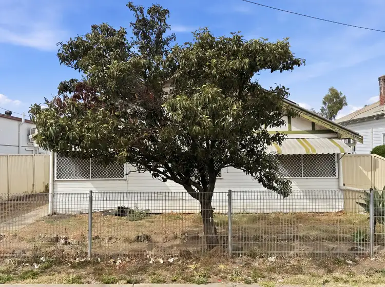 28 Alice Street